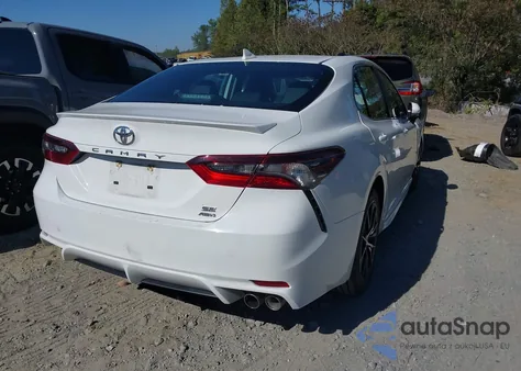 2024 Toyota Camry Se z USA, uszkodzony, nr VIN 4T1G11BK3RU130002